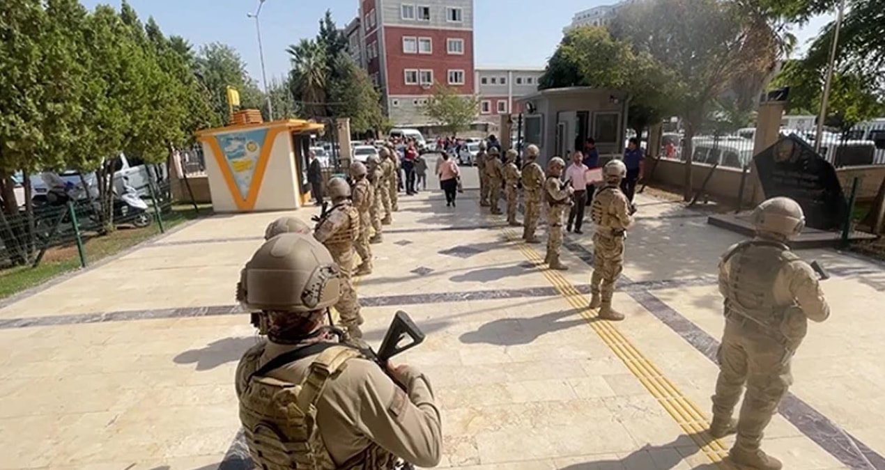 Gündemden Son Bilgiler: 1 milyar liralık mal varlığına el konuldu: 149 gözaltı - Haberleri