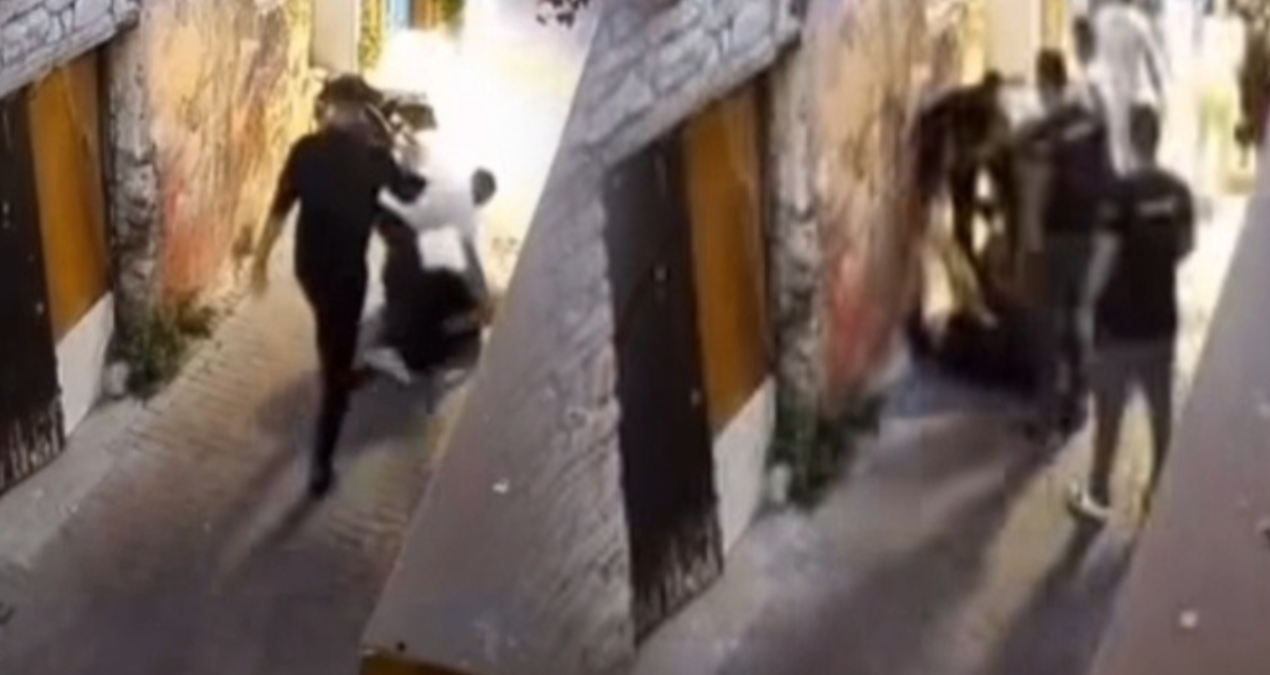They beat the 27-year-old young man for minutes before killing him - Latest News