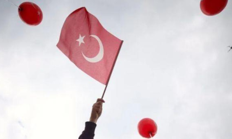 28 Ekim öğleden sonra tatil mi? 28 Ekim okullar, özel sektör yarım gün mü, resmi tatil mi? ve Merak Edilenler