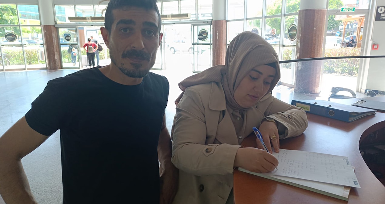 Ayrıntılar Netleşti: 3,5 milyonluk imza! Unutkanlığı pahalıya mâl oluyordu - Son Dakika Haberleri ve Merak Edi