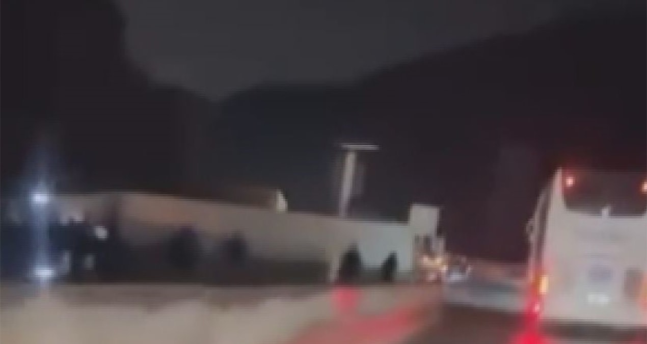 3 TIR çarpıştı, kilometrelerce araç kuyruğu oluştu - En Son Haber: Gelişmeler Takip Ediliyor