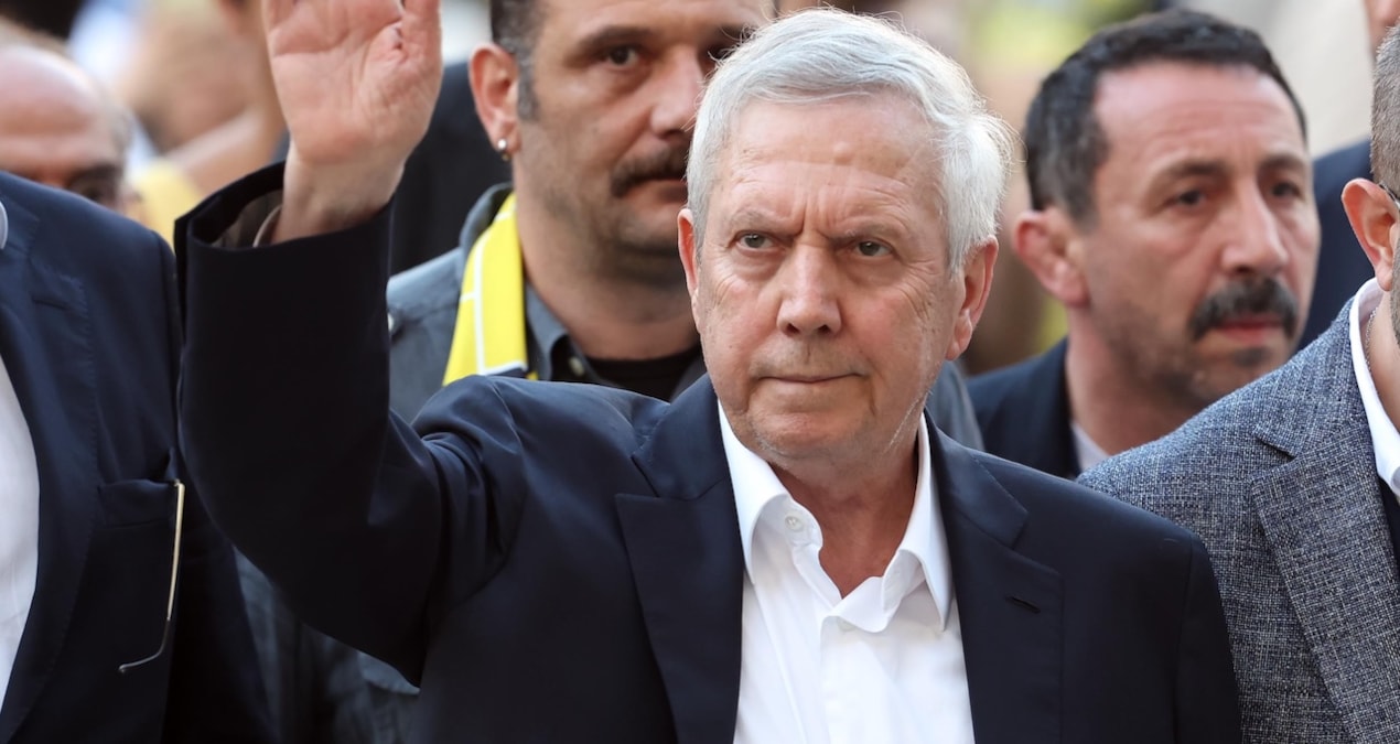 3 yıldız ve 19 şampiyonlukla ayrılan Aziz Yıldırım, aynı noktada yeniden aday! Bıraktığın gibi buradayız - Hab