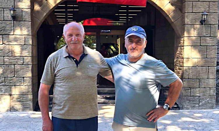 Gündemden Son Bilgiler: 35 yıl sonra şehidin silah arkadaşı ailesiyle buluştu - Son Dakika Haberleri: Gelişmel