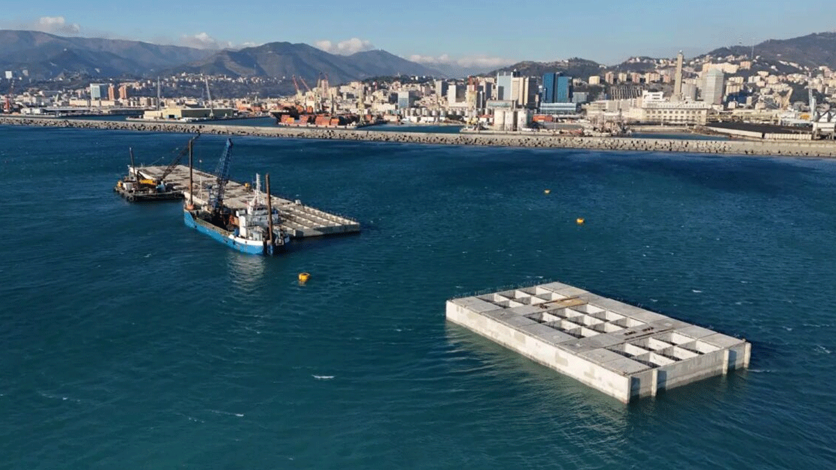 Gündemden Son Bilgiler: 70'ten fazla beton blok Akdeniz'e yerleştiriliyor: Dev duvar örülecek - Son Dakika Hab