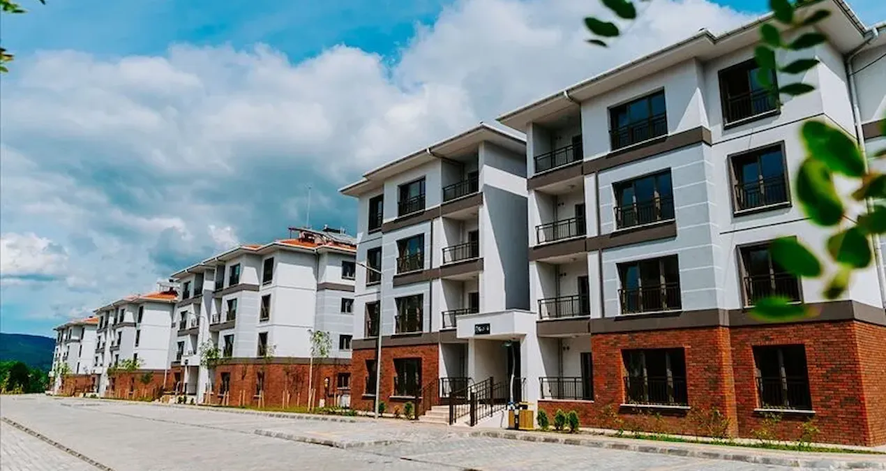 Exciting wait in 81 provinces: The first draw for 500 thousand houses begins in this city - Latest News