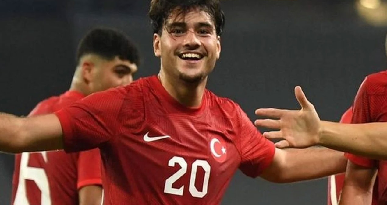 Gündemden Son Bilgiler: A Milli Takım'da sakatlık şoku! Herkes merakla bekliyordu - En Son Haber - Son Dakika