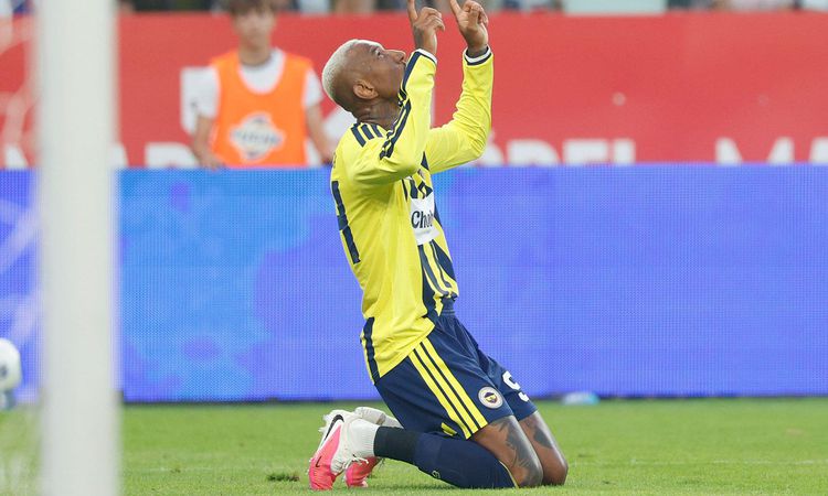 Bu adamı kim durduracak? Talisca Fenerbahçe tarihe geçti - Son Dakika Haberleri ve Merak Edilenler