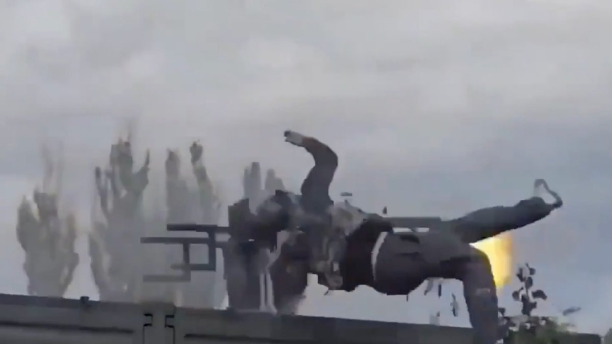 Agenda - Weapons went out of control during an exercise in Russia: The soldier returned with the weapon and Latest Developments