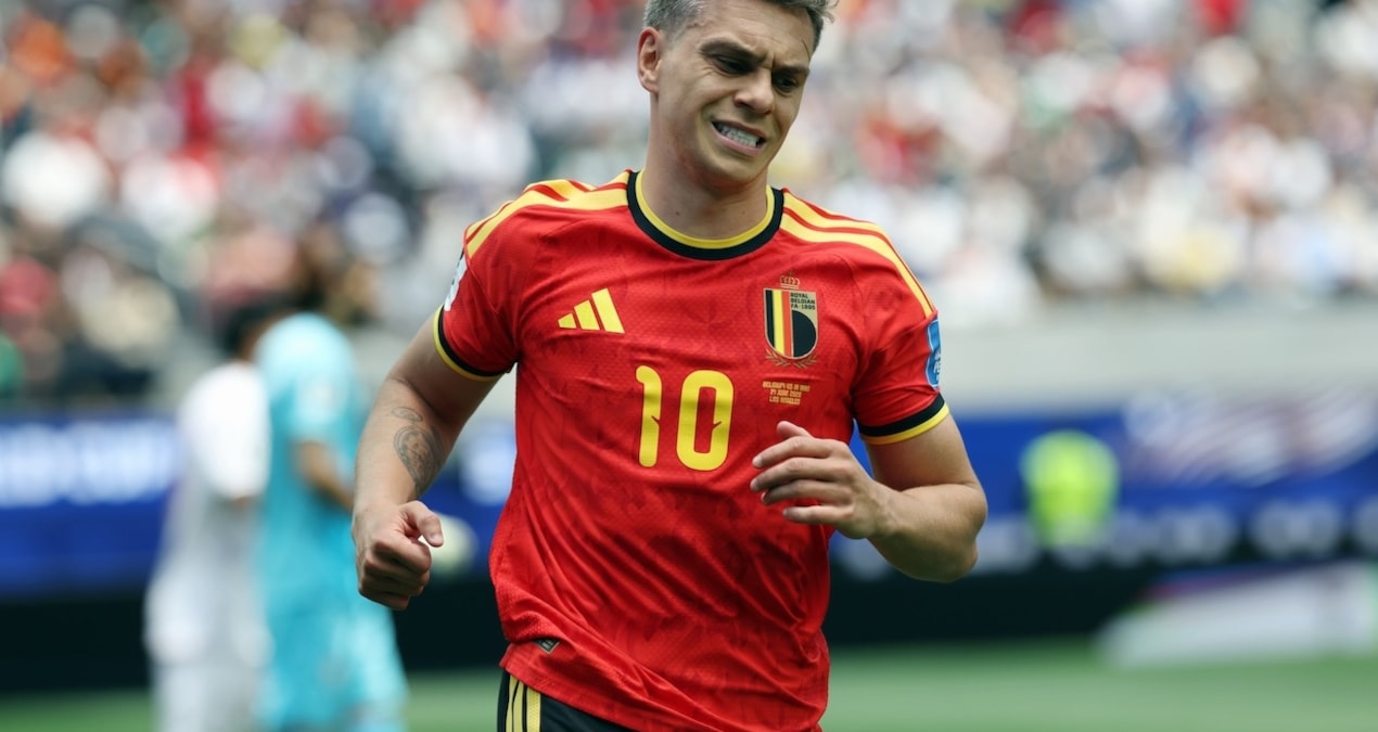 Latest Development: Confusing words from Trossard's manager! Is there a problem with the transfer?: Here are the Details