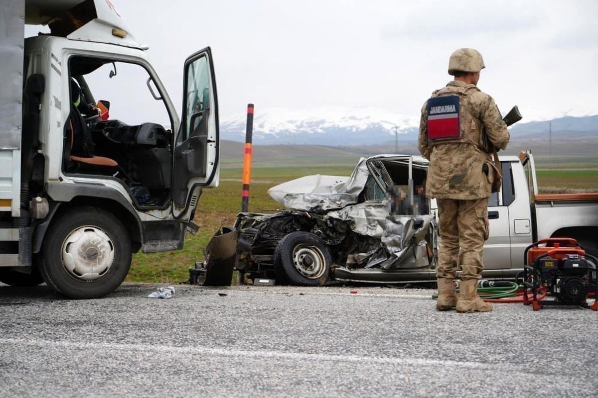25 people were injured in traffic accidents in the gendarmerie area in Erzurum in one month - News