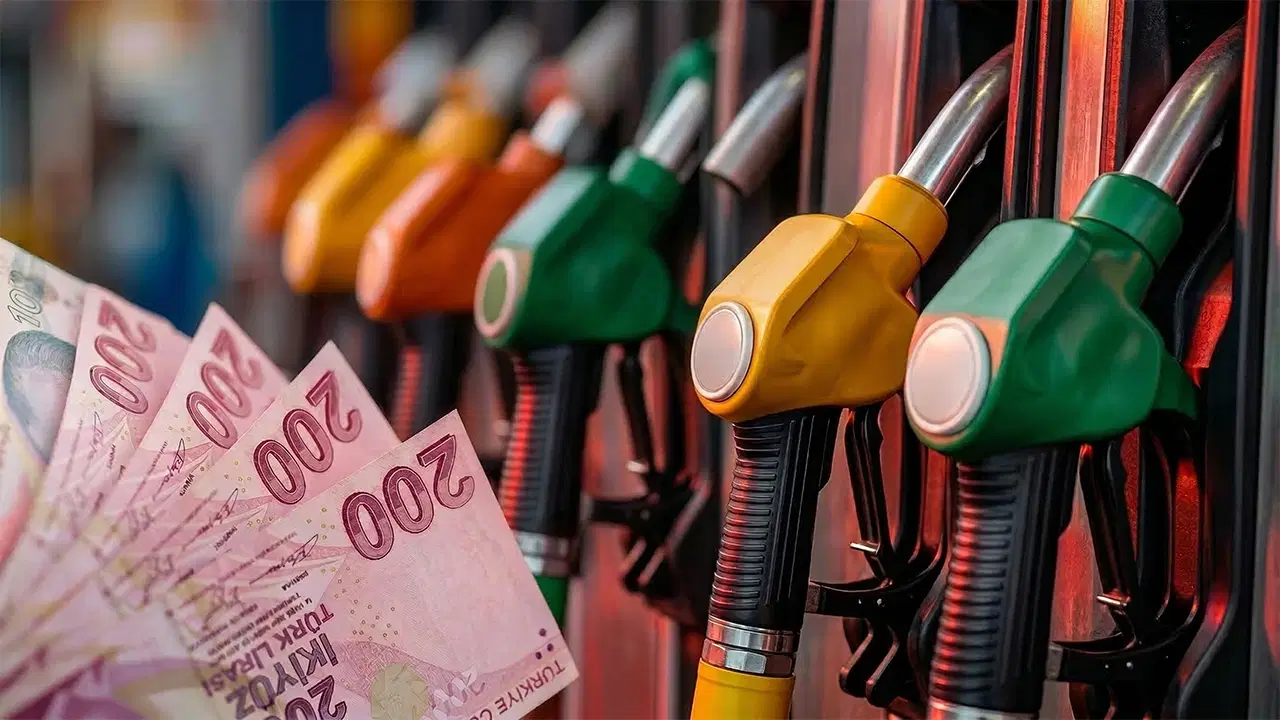 Latest Development: A new increase in gasoline prices is on the way: It will be reflected in prices at midnight: Here are the Details