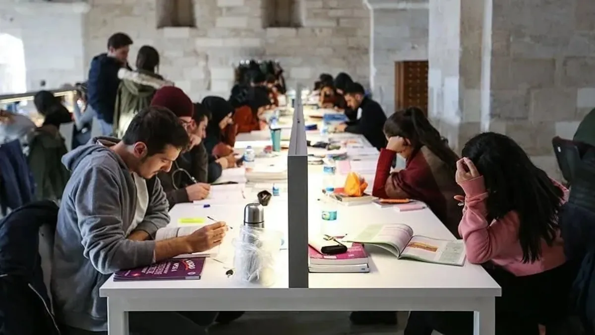 Hot Development: BREAKING NEWS... Student amnesty for university students has been passed by the commission and Latest Developments