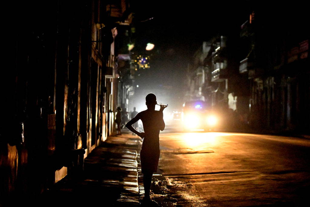 Agenda - For the second time in a week: Cuba plunged into darkness (Details)