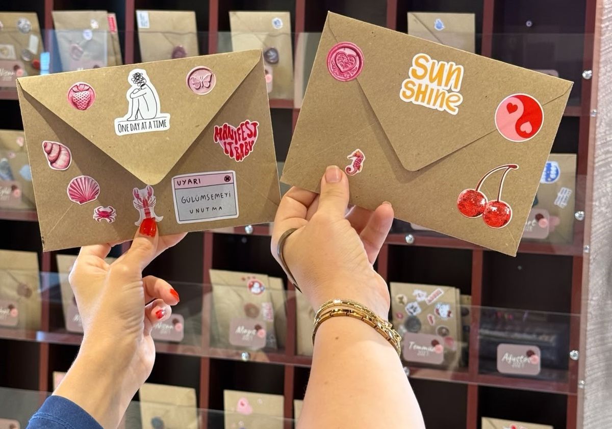The feelings written with the 'Letter to the Future' project reach their owner years later