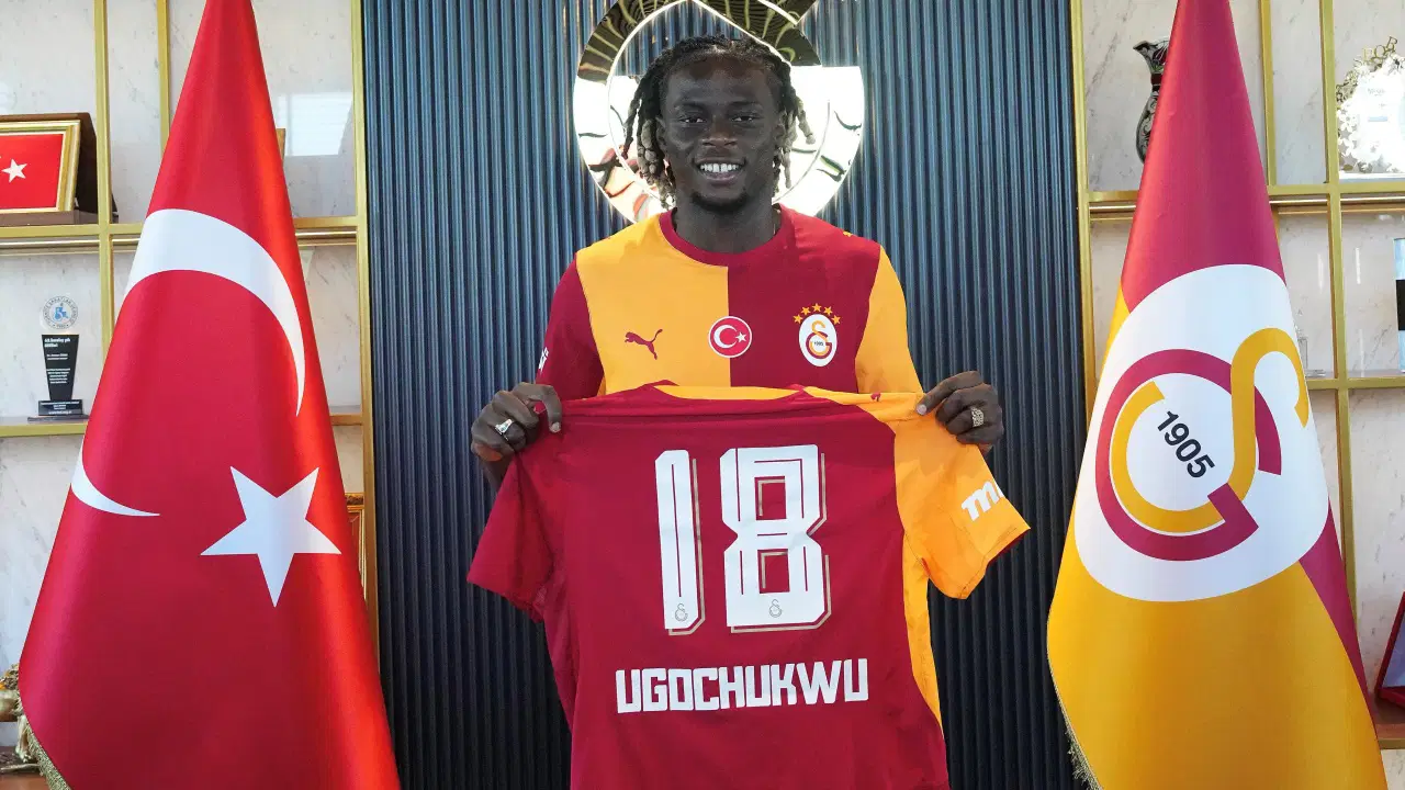 Message from Bafetimbi Gomis to Lesley Ugokhukwu (Details)