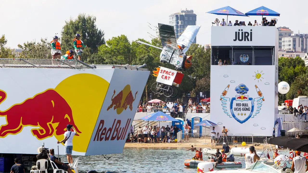 Youth wind at Red Bull Flight Day: 60 percent of the teams that will compete will be university students (Details)