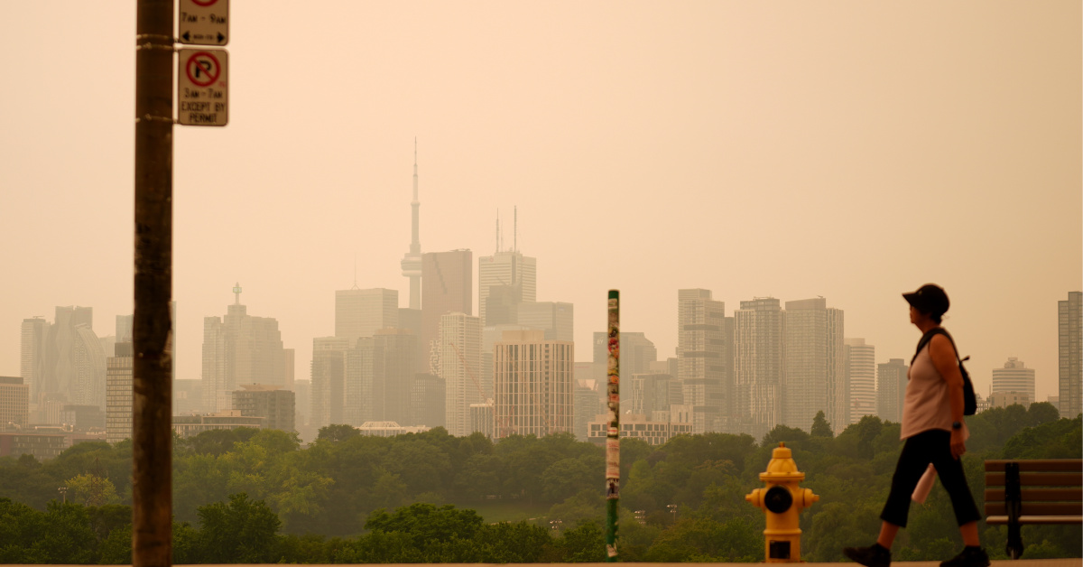 Hot News: Canada fights wildfires (Details)