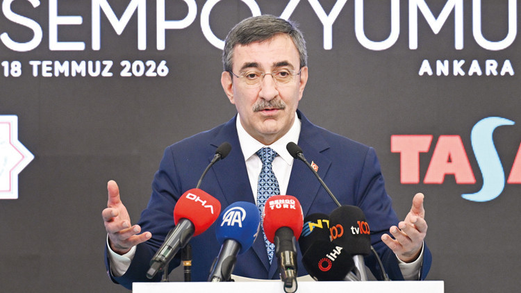 Son Gelişme: Son Gelişme: Cumhurbaşkanı Yardımcısı Cevdet Yılmaz: Bağımlıya tedavi zorunlu olacak (Detaylar) -