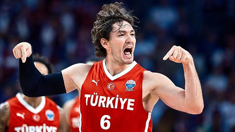 Kritik Açıklama: Son Gelişme: Cedi Osman imzayı attı! İşte yeni takımı ve anlaşma şartları: İşte Ayrıntılar: G