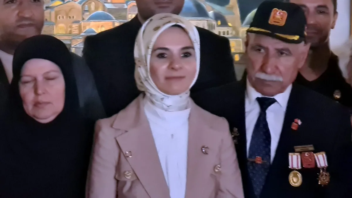 Son Gelişme: ‘Sanatın Vatan Nefesi: 15 Temmuz’ Sergisi İstanbul’da açıldı ve Son Gelişmeler - Son Dakika Bilgi