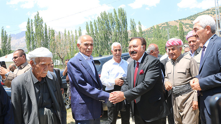 Gündemden Son Bilgiler: Hakkari’de 28 yıllık husumet sona erdi! İki aile barış yemeğinde buluştu (Detaylar) -