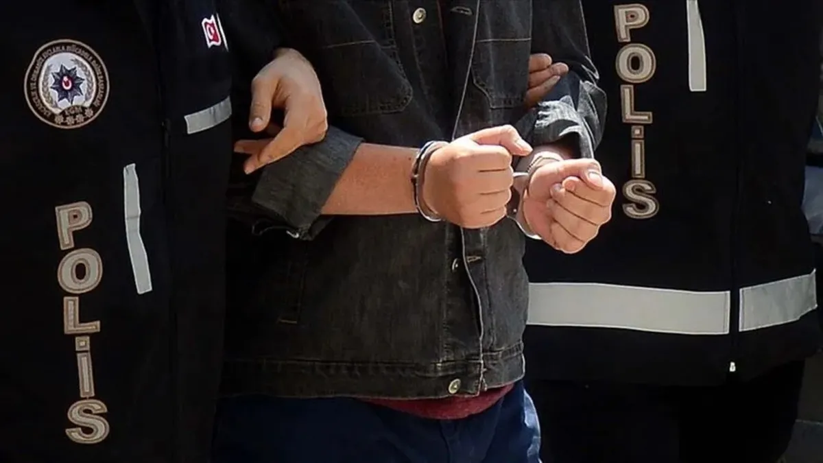 Son Gelişme: İstabul merkezli 3 ilde sahte ekspertiz dolandırıcılığı operasyonu: 21 gözaltı (Detaylar) | İşte