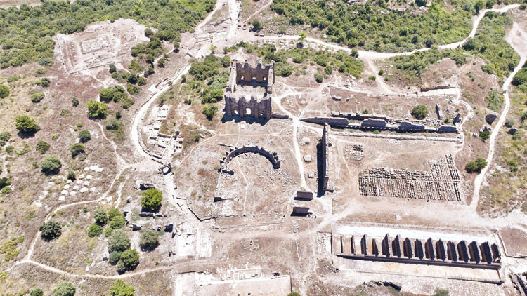 Gündemden Son Bilgiler: Analiz | 2 bin yıllık ana cadde - Son Dakika Bilgileri
