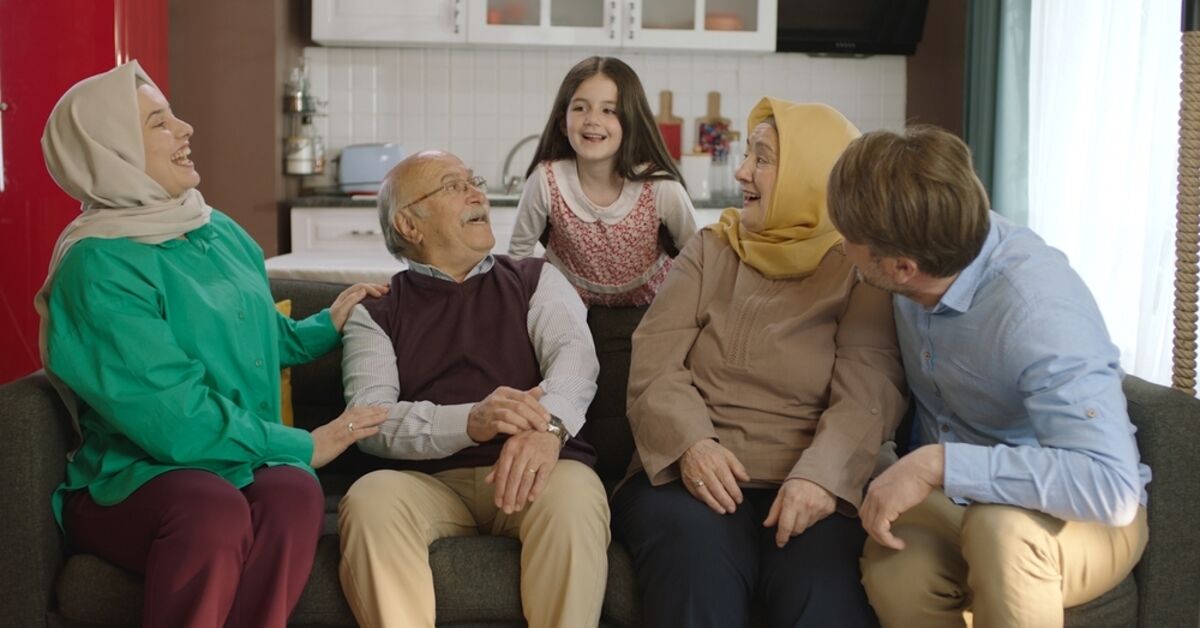 Ayrıntılar Netleşti: Akraba ziyareti tatili solladı ve Son Gelişmeler: Gelişmeler Takip Ediliyor
