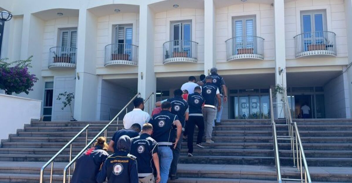 Gündemden Son Bilgiler: Son Gelişme: Bodrum'da göçmen kaçakçılığı operasyonu: 7 tutuklama: İşte Ayrıntılar - S