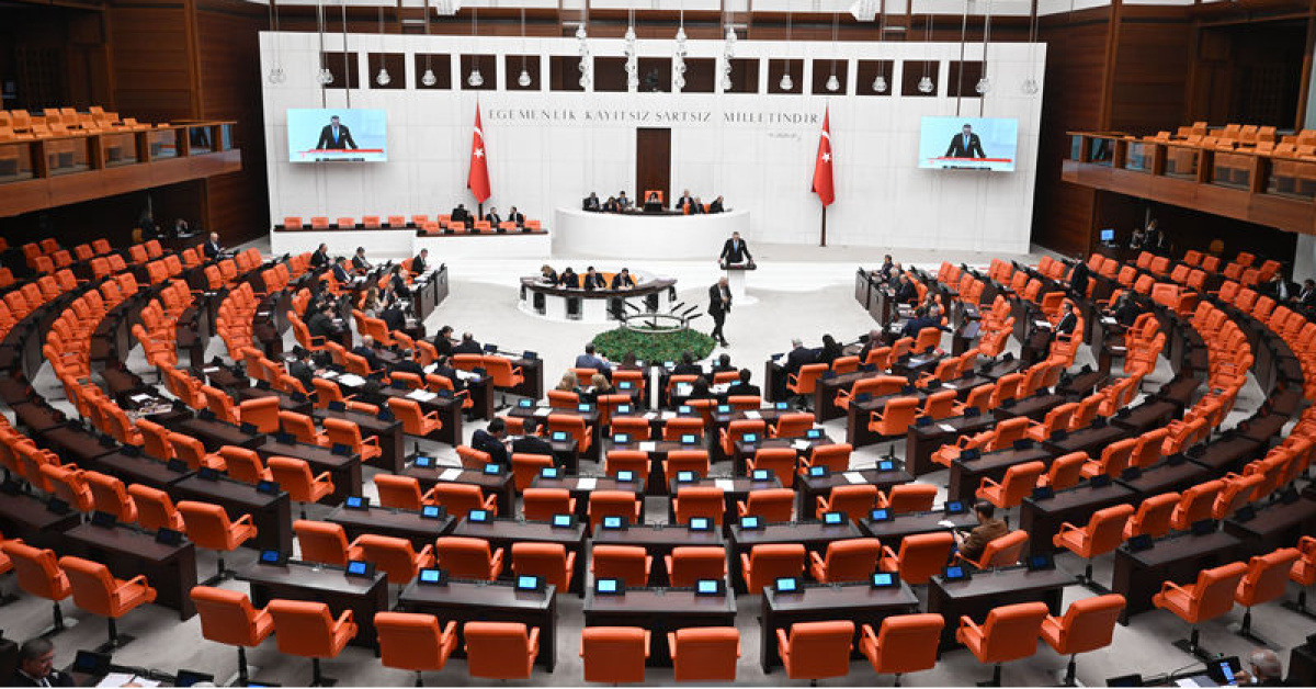 Son Gelişme:  “Çerçeve yasa pazartesi Meclis’te”: İşte Ayrıntılar ve Merak Edilenler