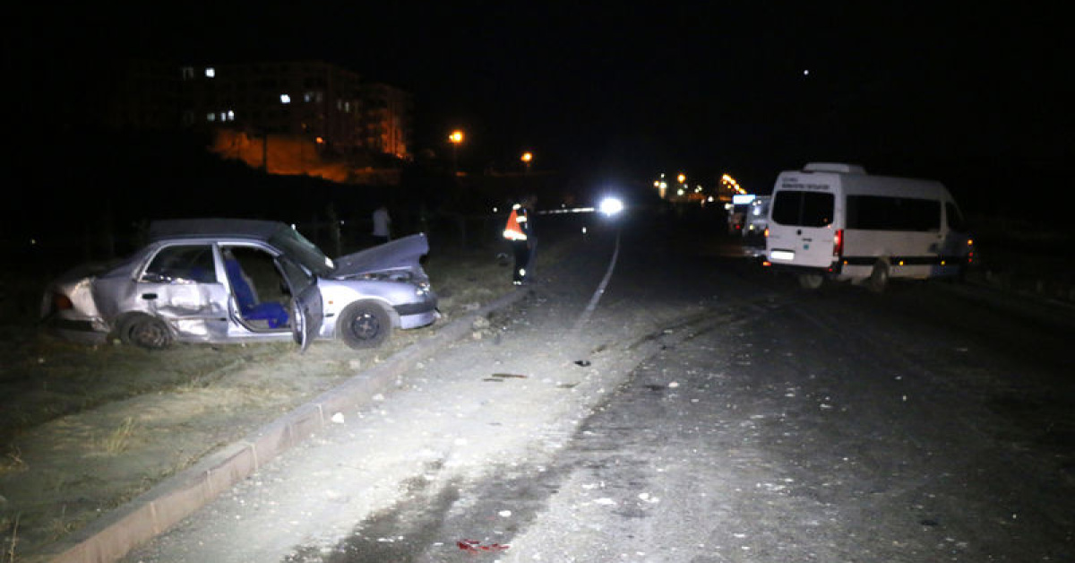 Ayrıntılar Netleşti: Malatya'da iki araç çarpıştı: 1 ölü, 1 yaralı (Detaylar) ve Merak Edilenler