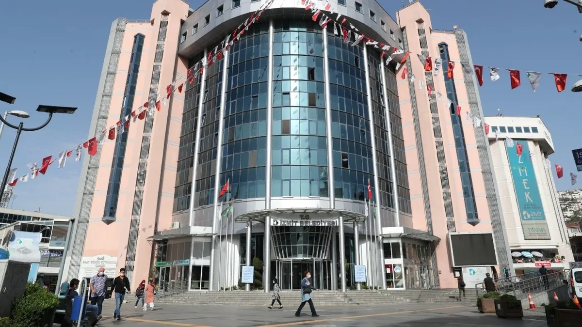Kritik Açıklama: Hürriyet’ten sonra İzmit’in seçim günü Netlik Kazandı: Gelişmeler Takip Ediliyor