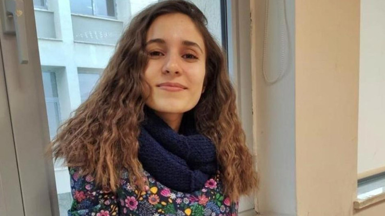 Son Gelişme: Gülistan Doku soruşturmasında yeni dalga: Eski vali adliyede, 18 şüpheli gözaltında (Detaylar) |