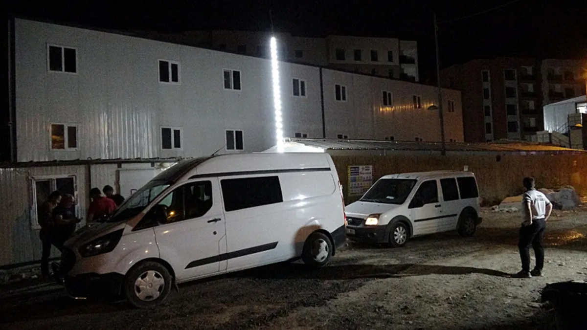 Son Gelişme: Genç işçinin acı sonu: Şantiyede ölü bulundu! ve Son Gelişmeler ve Merak Edilenler