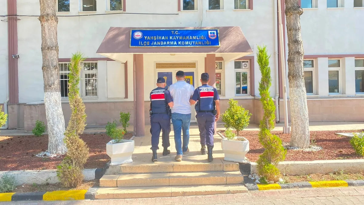 Gündemden Son Bilgiler: Firari FETÖ hükümlüsü köyde Ele Geçirildi!: İşte Ayrıntılar - Son Dakika Bilgileri