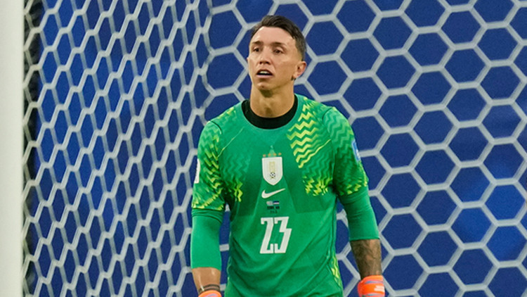 Fernando Muslera'dan Dünya Kupası itirafı: 'Bu kadar acı çektireceğini düşünmemiştim!' (Detaylar) ve Merak Edi