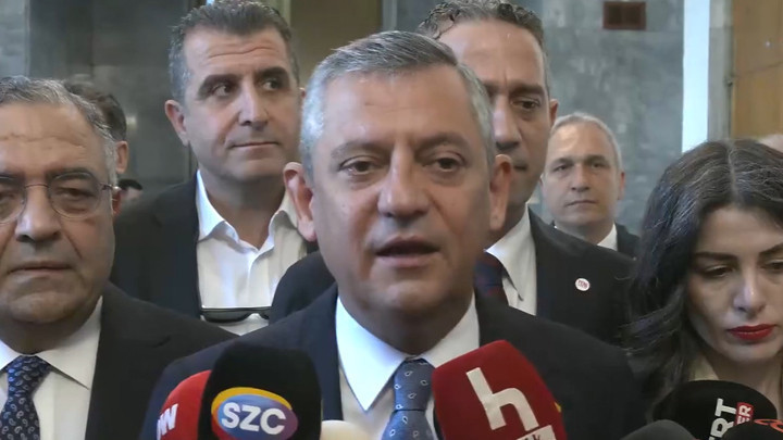 Son Gelişme: Yeni Parti'nin TBMM Başkanlık Divanı ve Grup Yönetim Kurulu üyeleri belirlendi! Özgür Özel'den aç