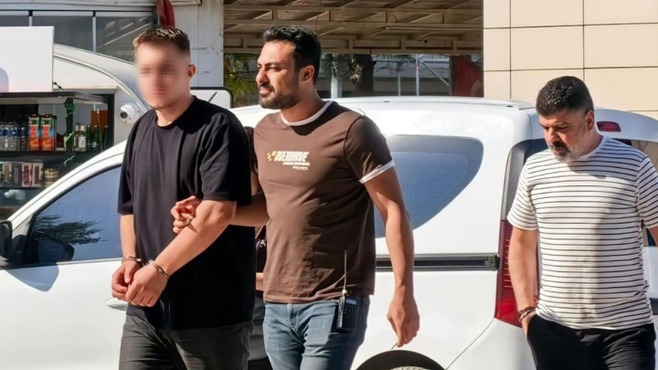 Ayrıntılar Netleşti: Analiz | Arkadaşını silah ve bıçakla tehdit edip, başkasına olan 80 bin TL'lik borcunu öd