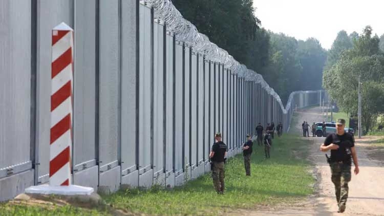 Gündemden Son Bilgiler: Son Gelişme: Letonya komşusuna kapıyı kapattı (Detaylar) - Son Dakika Bilgileri