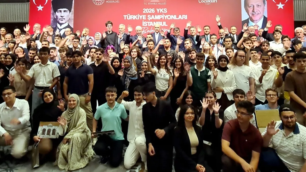 Kritik Açıklama: Analiz | "2026 YKS İstanbul Şampiyonları Buluşması" İstanbul’da gerçekleştirildi | İşte Tüm A