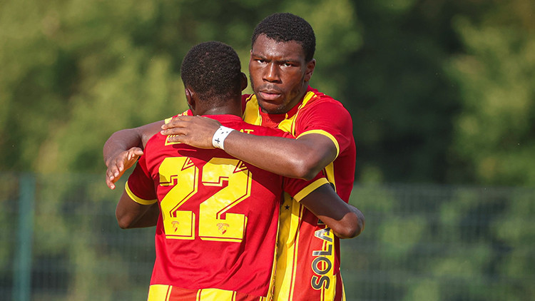 Kritik Açıklama: Göztepe'de Armstrong yıldızlaştı! ve Son Gelişmeler