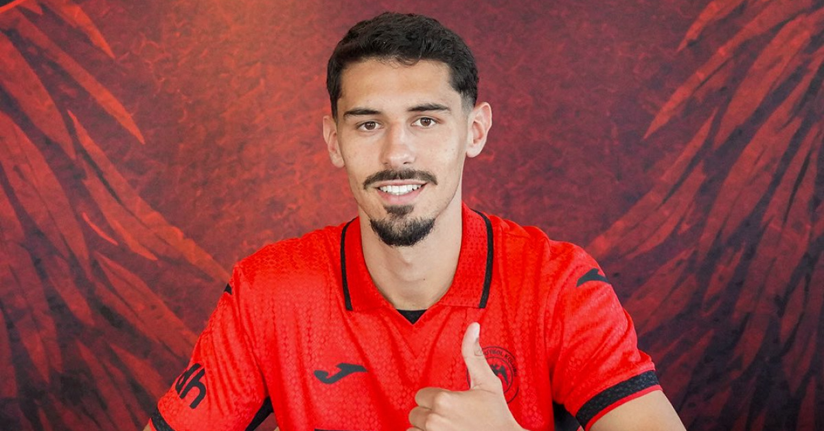 Son Gelişme: Analiz | Çorum FK'ya AZ Alkmaar'dan transfer! ve Son Gelişmeler: Gelişmeler Takip Ediliyor