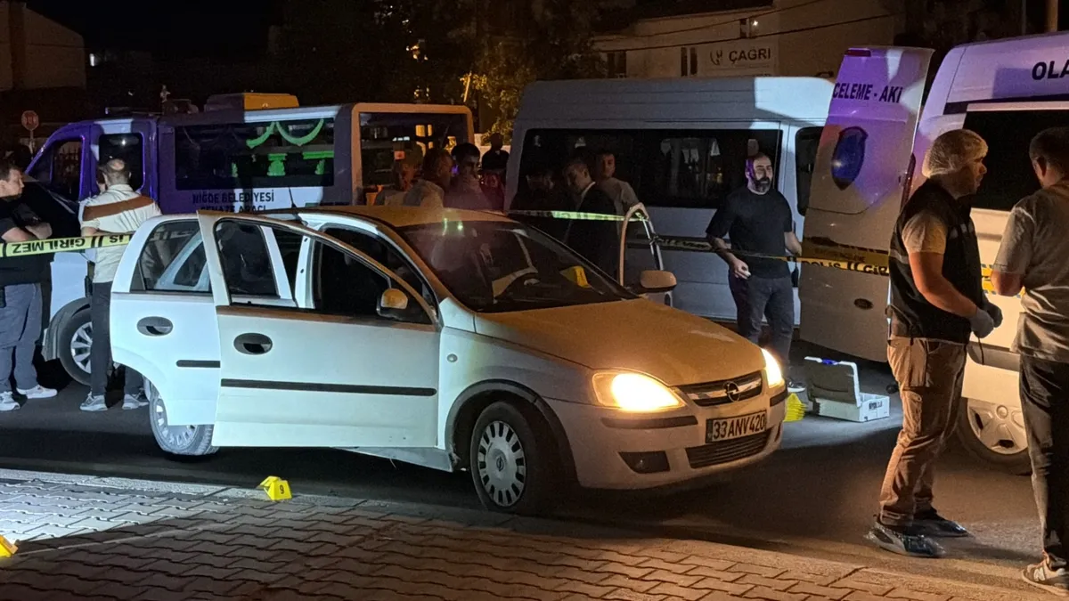 Gündemden Son Bilgiler: Son Gelişme: Araç içinde sır ölüm: İpek Gezer'in cansız bedenine ulaşıldı (Detaylar)