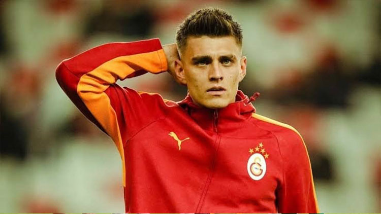 Ayrıntılar Netleşti: Son Gelişme: Kazımcan Karataş, Galatasaray açıklaması! 'Yüzde 1 ihtimal bile olsa kalmak
