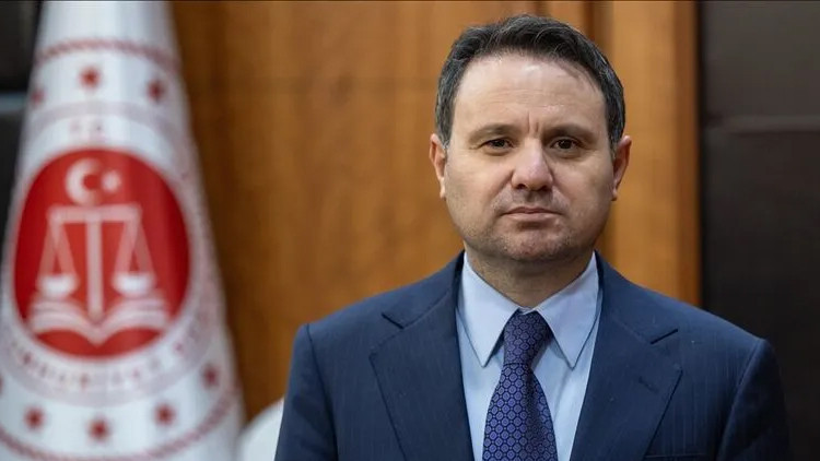 Ayrıntılar Netleşti: Bakan Gürlek, Uğur Mumcu'nun ailesiyle görüştü | İşte Tüm Ayrıntılar