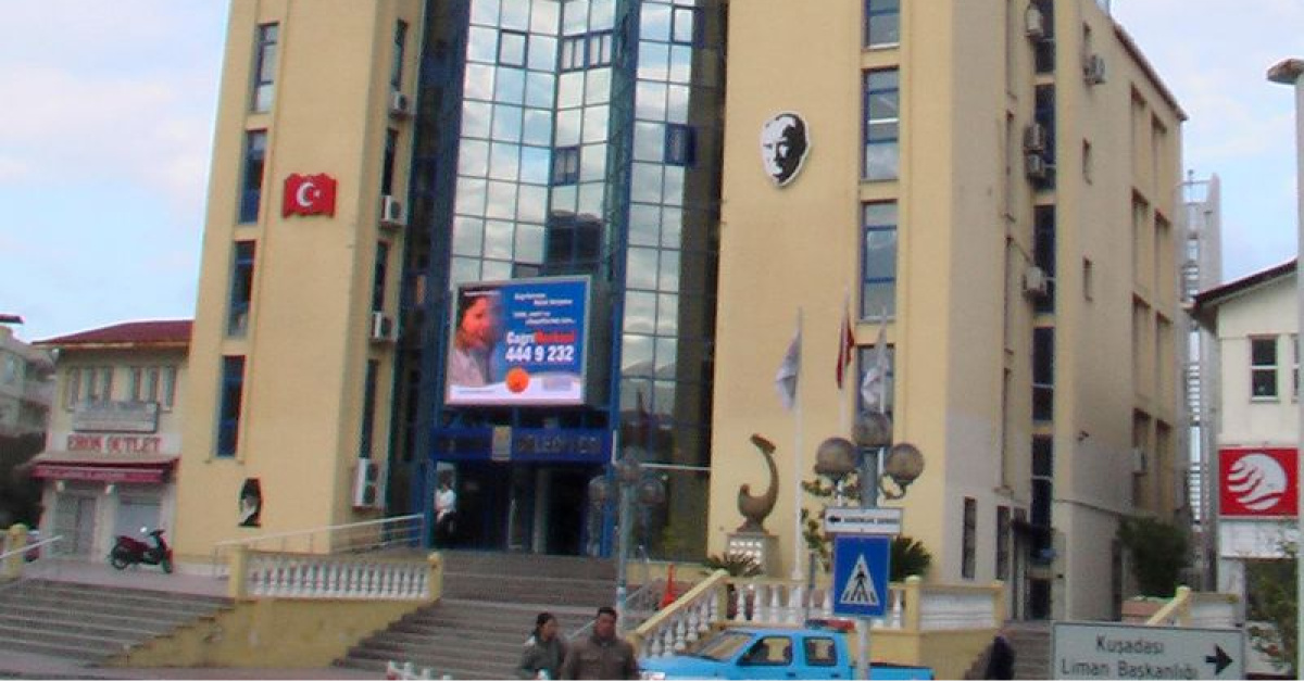 Kuşadası Belediyesi'ne operasyon: 21 gözaltı kararı (Detaylar) - Son Dakika Bilgileri
