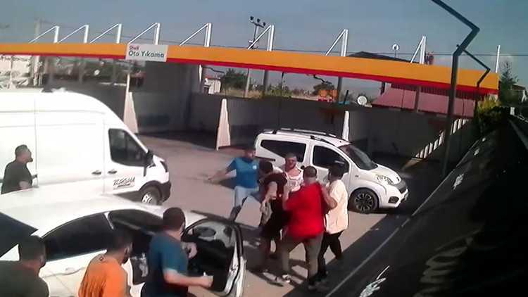 Son Gelişme: Analiz | Samsun'da başpehlivan Serhat Elvan'a akaryakıt istasyonunda saldırı: O anlar kamerada: İ
