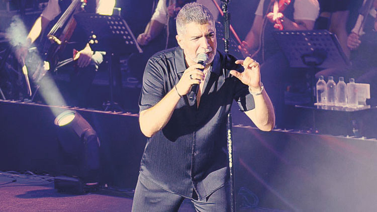 Son Gelişme: Özcan Deniz: Ezik büzük hallerimi göstermiyorum - Son Dakika Bilgileri