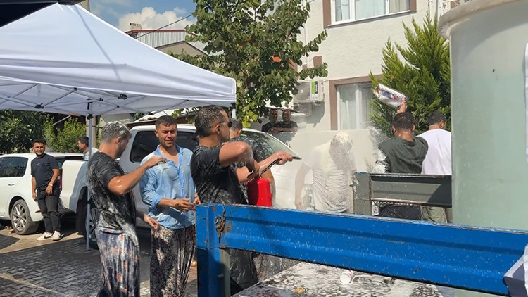 Gündemden Son Bilgiler: Bursa'da gelin almada damadı su dolu tanka soktular: Size tavsiyem İznik'ten kız almay