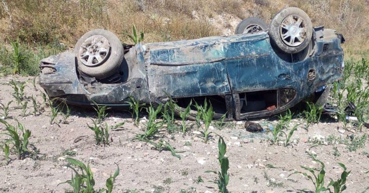Gündemden Son Bilgiler: Devrilen otomobilde 2 can kaybı!: İşte Ayrıntılar ve Merak Edilenler